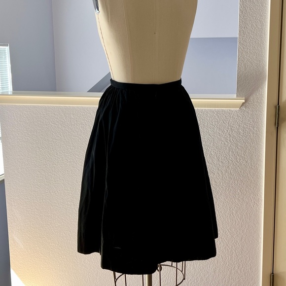 Cotton Voile Lined Skirt with side pockets - Picture 4 of 5